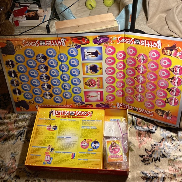 Battle of the Sexes Board Game - Picture 7 of 9